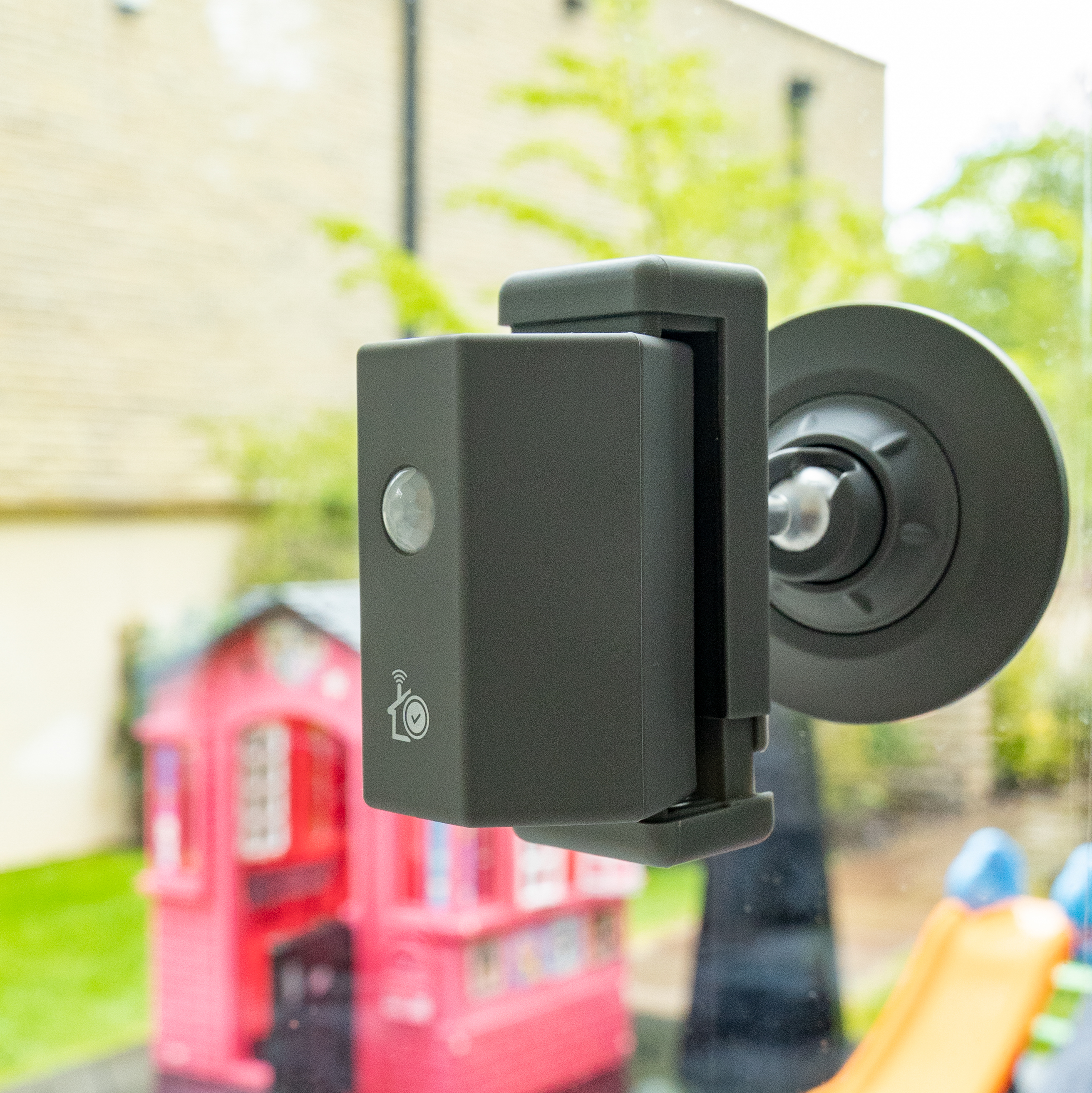 Mounting bracket for the HomeOK outdoor motion